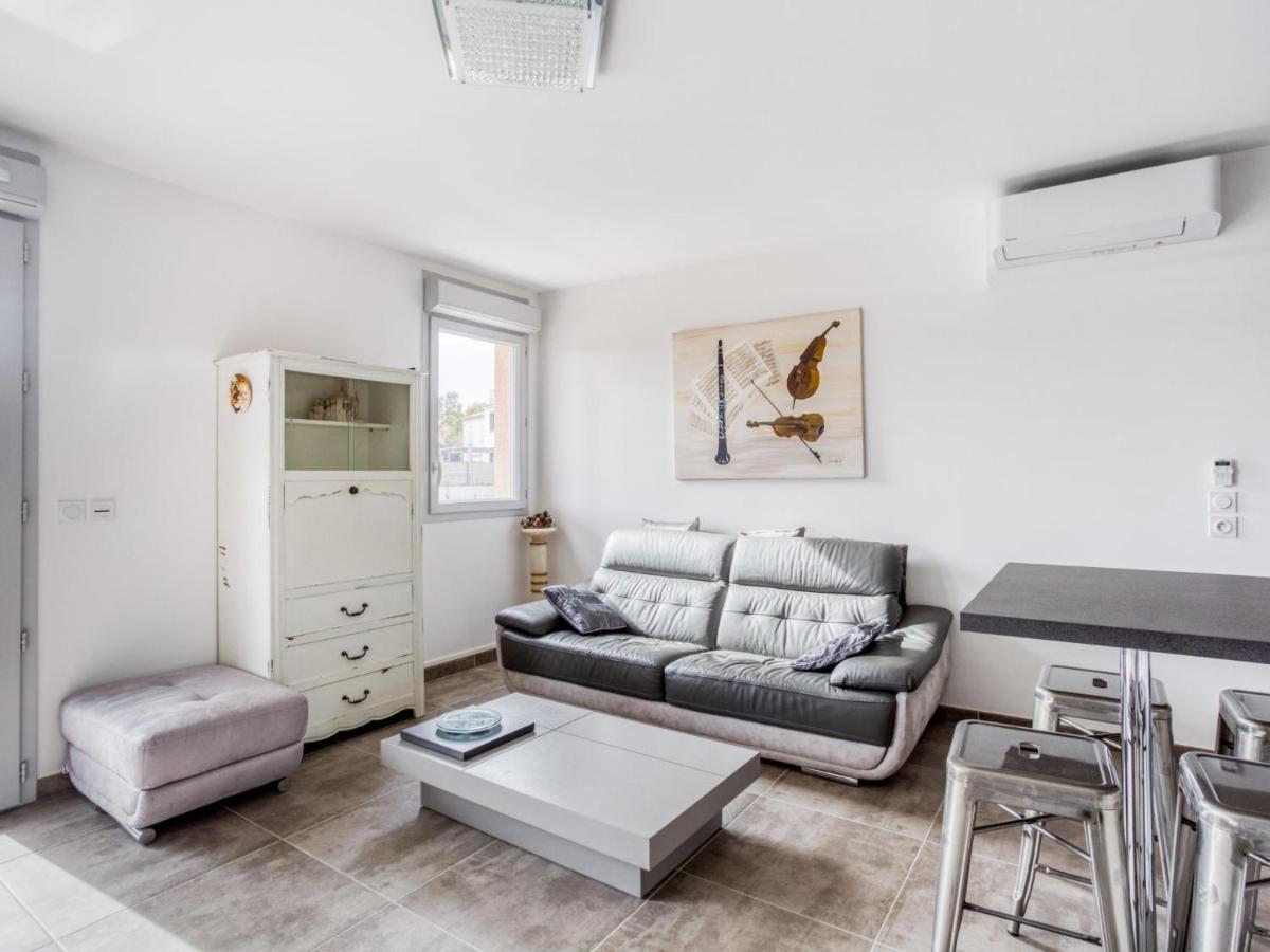 Apartment Le Jardin Du Loderi-1 By Interhome Bormes-les-Mimosas Exteriör bild